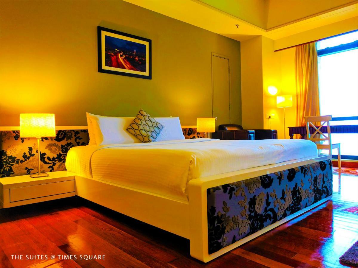 The Suites At Times Square Kl Kuala Lumpur Esterno foto
